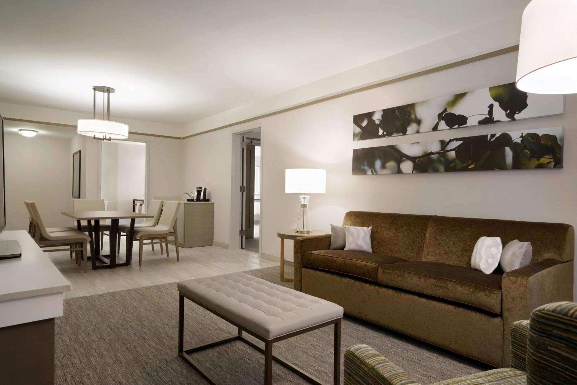 Hilton Garden Inn Newtown Square Radnor Exteriör bild